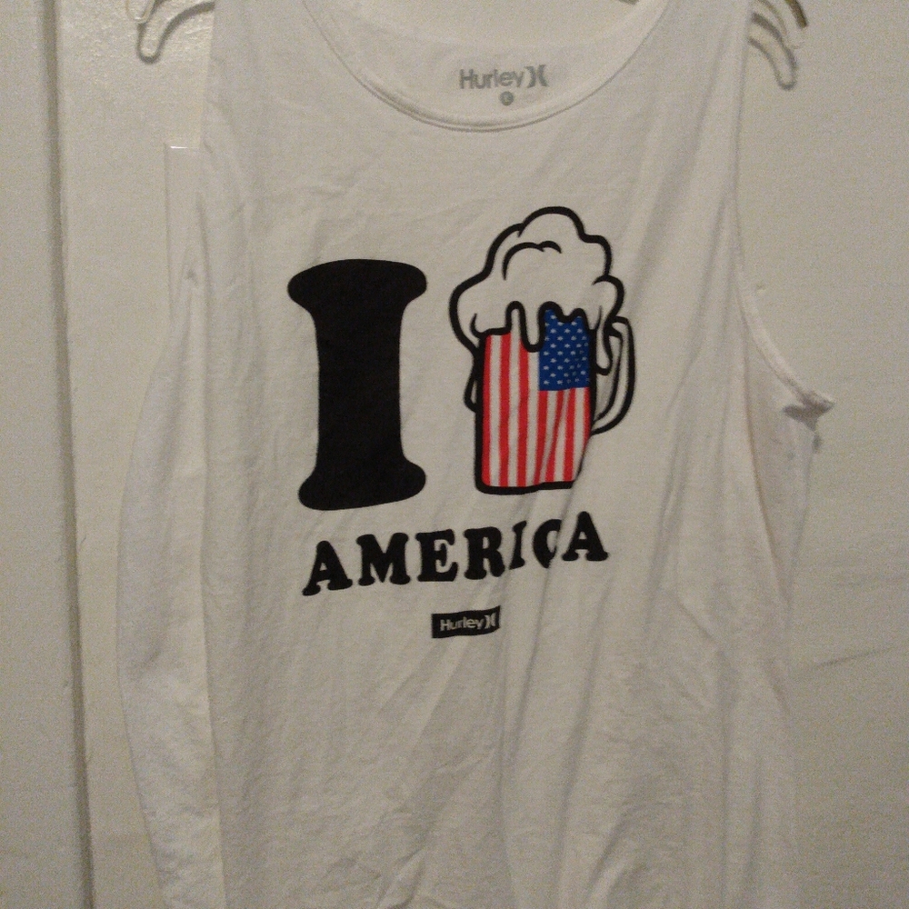 Hurley tank size large